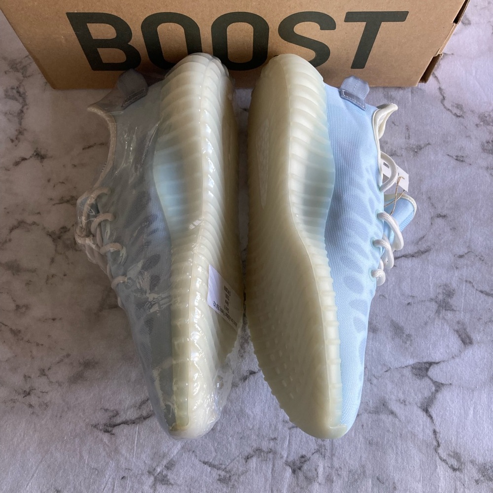 Yeezy boost 350 V2 shoe mono ice size 9 - Picture 7 of 10
